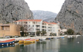 Отель One-Bedroom Apartment Omis 07  Омиш